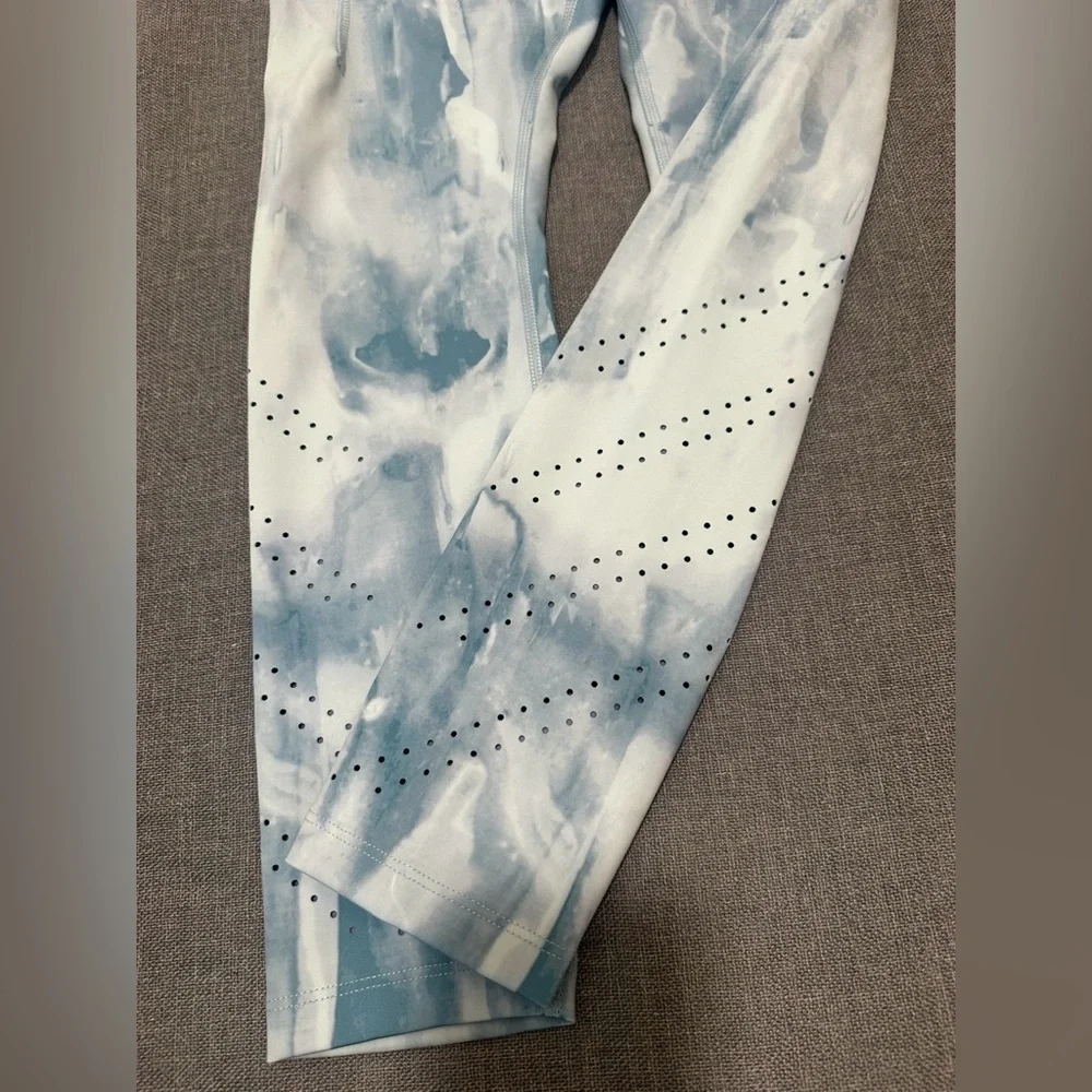 Nike Women's Dri-Fit Epic Luxe Mid-Rise Pocket Running Leggings - Picture 5 of 15